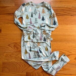 Little Co by Lauren Conrad tree print pajamas two piece set size 5T